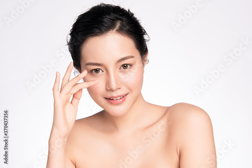 Beautiful Young asian Woman with Clean Fresh Skin, on white background, Face care, Facial treatment, Cosmetology, beauty and spa, Asian women portrait