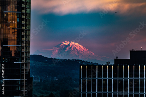 Sunset in Bellevue view of Mt. Rainier