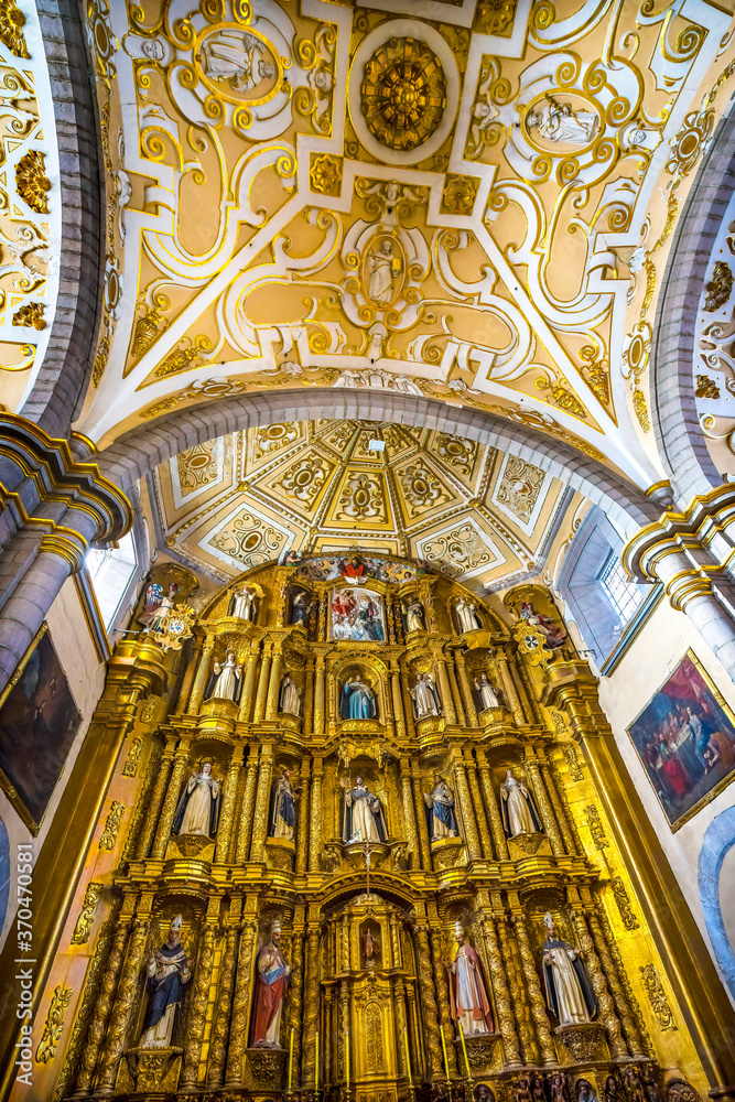 Altar Templo Santa Domingo Church Basilica Puebla Mexico