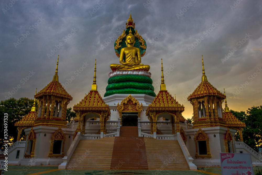 Fototapeta premium background of one of the beautiful religious attractions in the Ubon Ratchathani Province of Thailand (Wat Mongkol Kowitharam) has beautiful sculptures and is worth preserving for future generations t