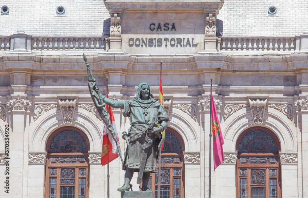 Count Pedro Ansurez monument, Valladolid Plaza Mayor, Spain