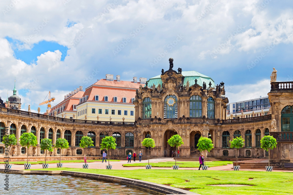 Fototapeta premium Dresdner Zwinger im Sommer, Deutschland