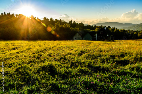 Fototapeta Naklejka Na Ścianę i Meble -  Bieszczady latem