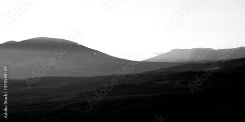 A minimalism photo of mountains in Hemsedal. Shot in July on a hot evening.  