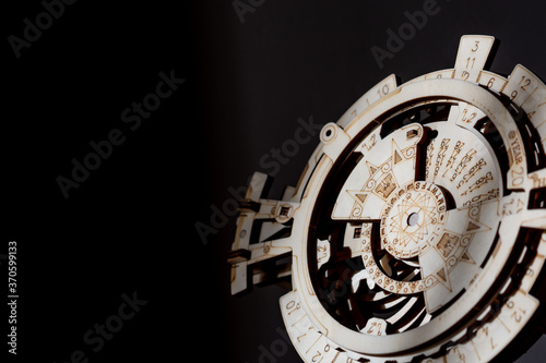 Details of a nice wooden perpetual calendar