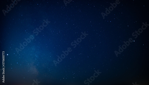 天の川がうっすら見える夜空　　　バンクーバー　ブリティッシュコロンビア　カナダ　　
