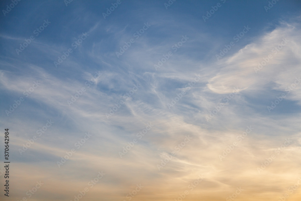 Fototapeta premium Cloudy sky contrast texture background