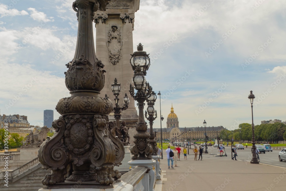 Fototapeta premium Square on Seine Bridge Paris 