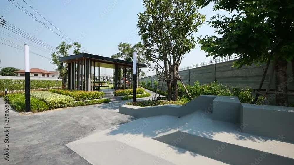 Modern and Dtylish Garden With Stone Jogging Track Modern and Dtylish Garden With Stone Jogging Track