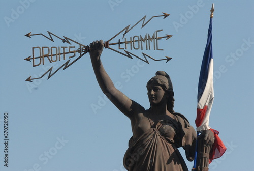 STATUE DE LA LIBERTE / MARIANNE 