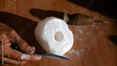 Tableau sur toile carving alabaster stone
