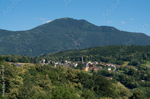 View of the village of Vaglio in Switzerland © Marlon