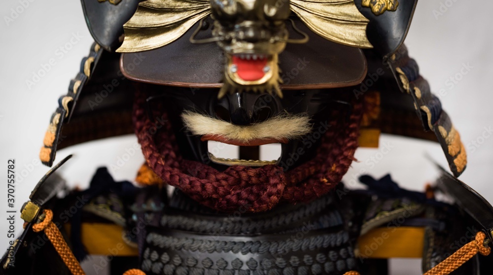 日本の侍の兜と面頬 Stock Photo | Adobe Stock