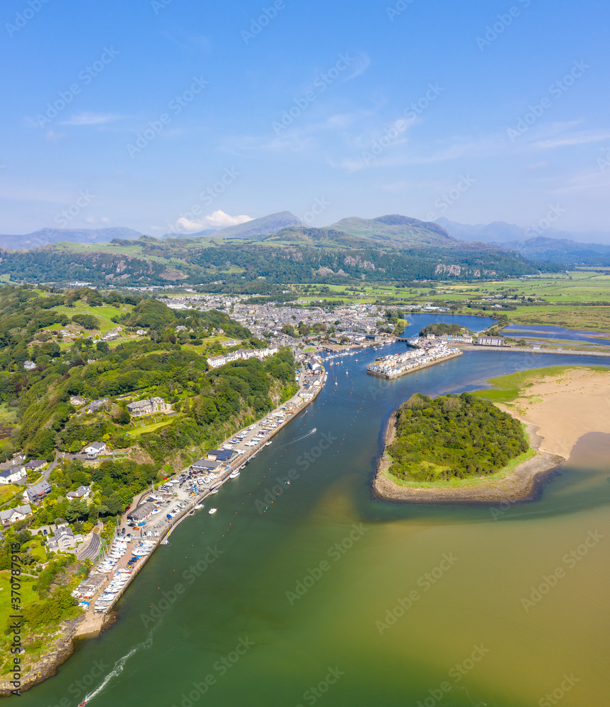 Fototapeta premium Porthmadog and surrounding beaches, marina with lots of yachts and boats at high tide. North Wales