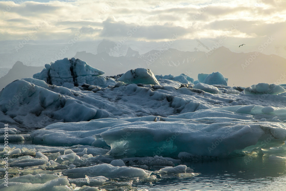 Jökulsárlón Glacier Lagoon on the South Coast of Iceland Jökulsárlón Glacier Lagoon on the South Coast of Iceland