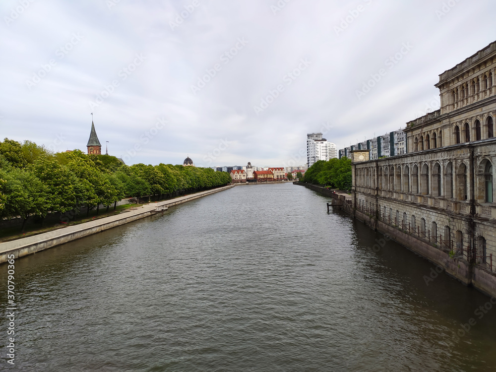 Pregola river near the Museum of Fine Arts