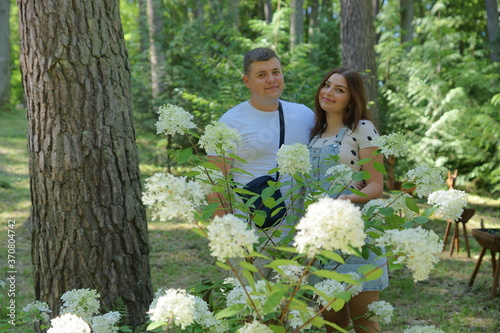 Boyfriend and girlfriend. Couple. In love. Forest Arboretum in Kudypy. Poland - Masuria - Warmia. Chłopak i  dziewczyna. Para. Zakochani. Leśne Arboretum w Kudypach. Polska - Mazury - Warmia. 