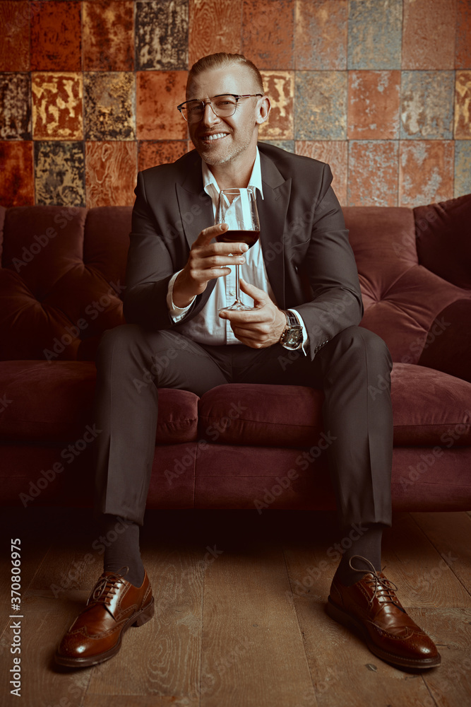 smiling sommelier man smiling sommelier man
