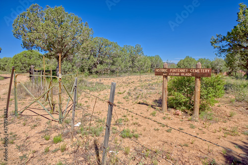 Historic Puntenney Cedar Glade Cemetery Arizona