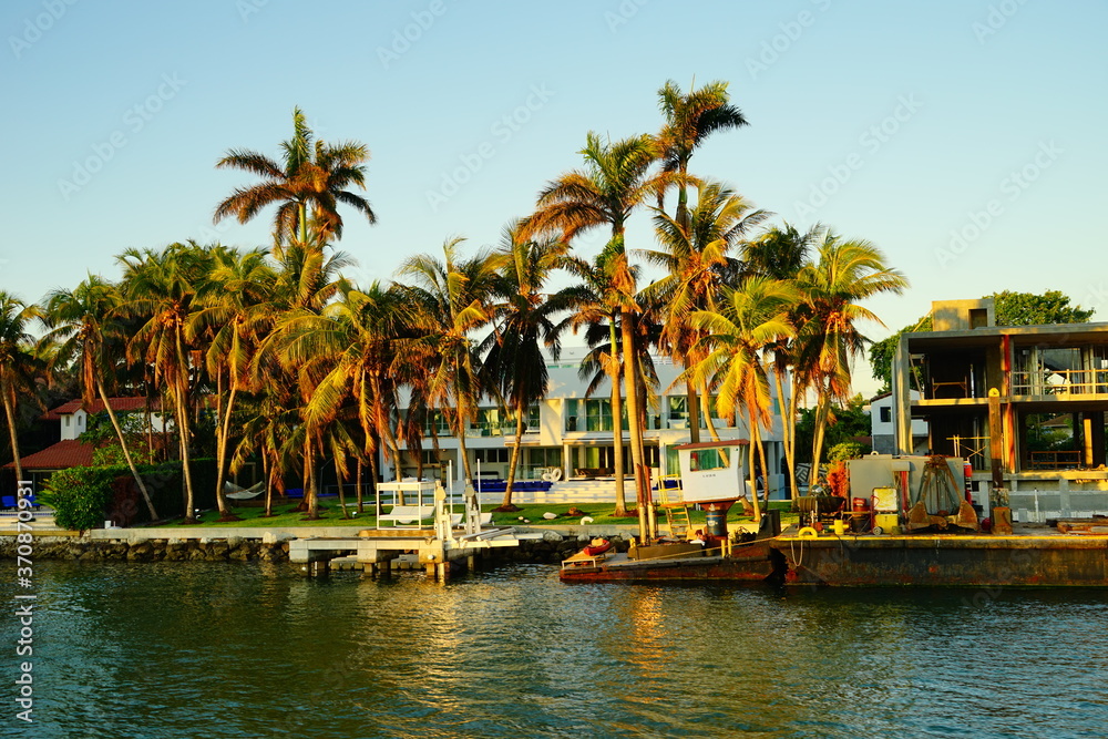 Obraz premium Miami beach at sun set 