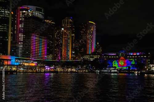 Night panoramic cityscape from Sidney buildings on vivid sidney, february, 2018 © Adrian Martinez ph