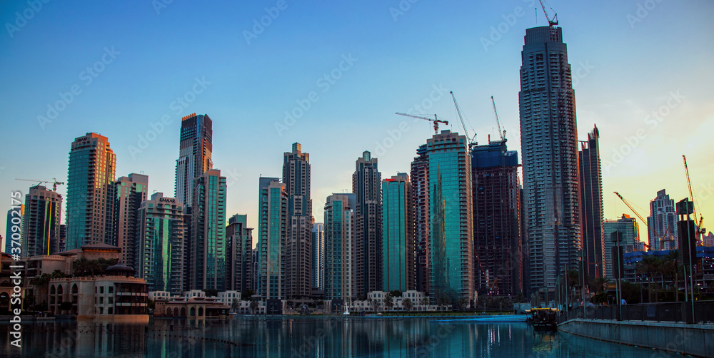 Obraz premium Downtown area in Dubai, View from Dubai mall