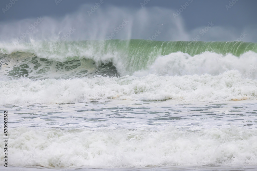 Southerly Swell at the Seaside Southerly Swell at the Seaside