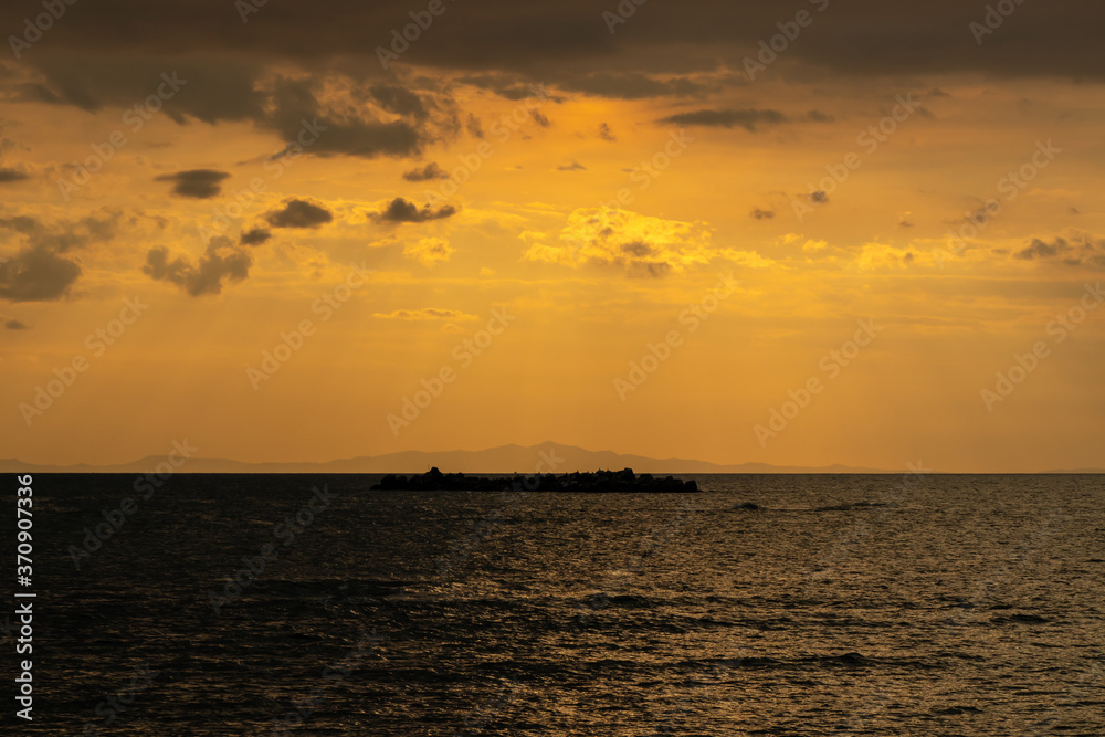 野寒布岬の夕焼け