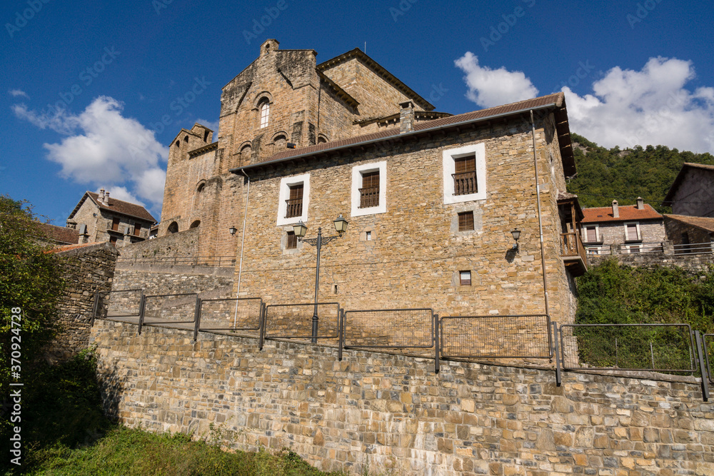 iglesia del monasterio de San Pedro, siglos XI-XII,Siresa,valle de Hecho, pirineo aragones,Huesca,Spain iglesia del monasterio de San Pedro, siglos XI-XII,Siresa,valle de Hecho, pirineo aragones,Huesca,Spain