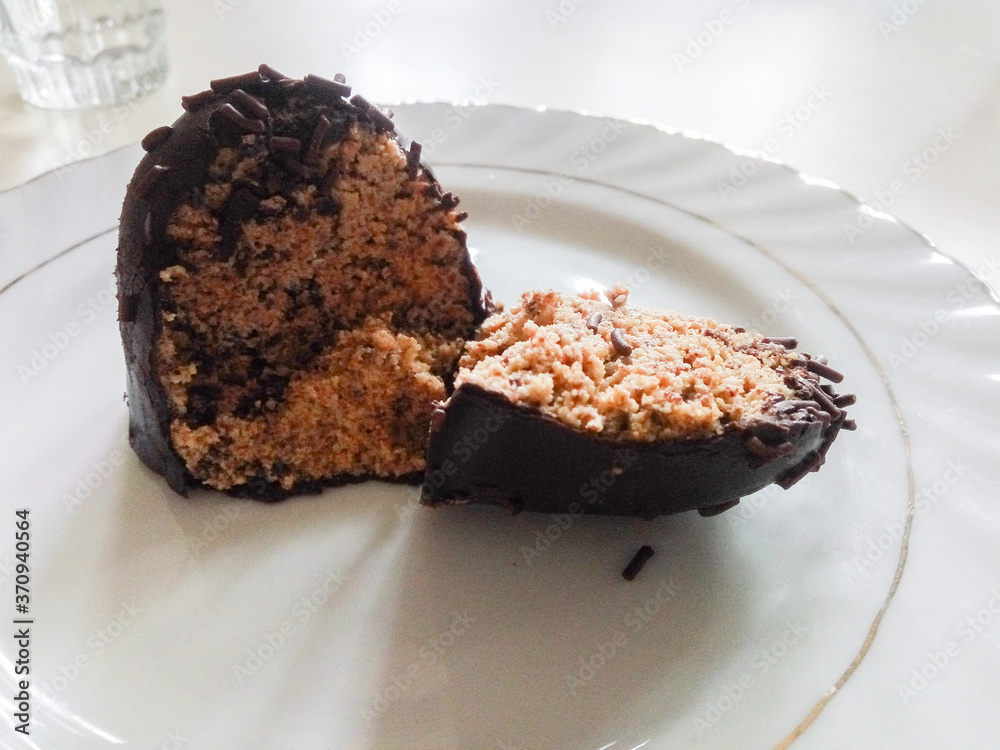 Sweet desserts that are sold at one of the old bakeries in Sumber Dish