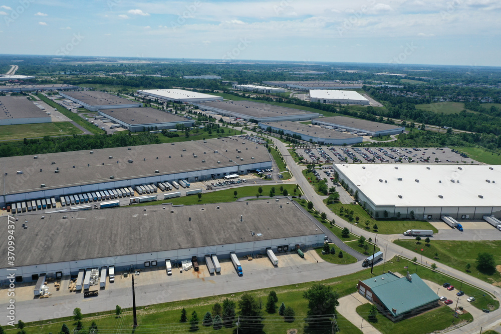 Aerial photo of warehouse and distribution centers near the Cincinnati Northern Kentucky International Airport