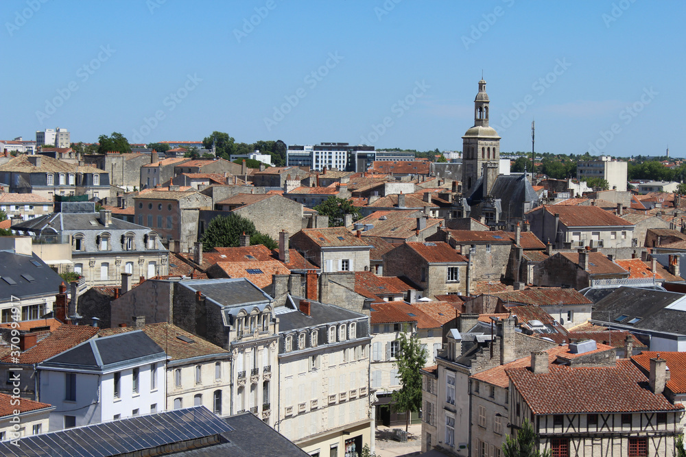 Rooftop view of the historic town of Niort and the tower of le Pilori. Niort is large town in the Deux-Sèvres department in western France with a population of 60,000+.
