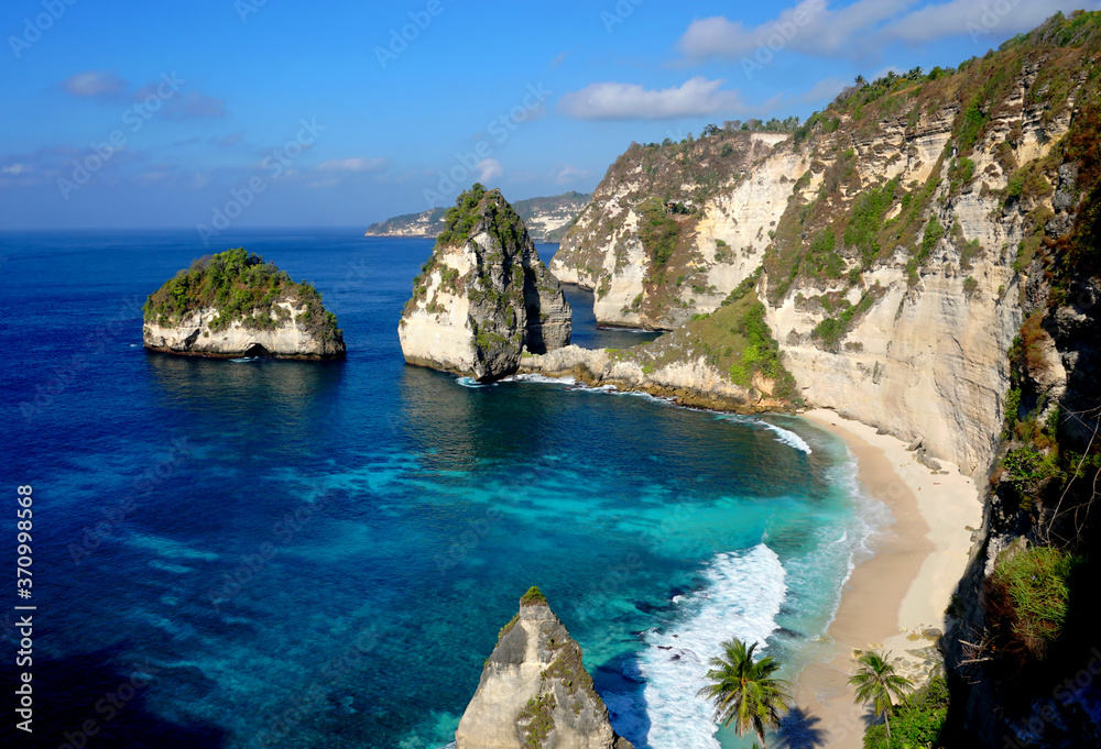 Naklejka premium Diamond Beach, Nusa Penida island, Bali - Indonesia