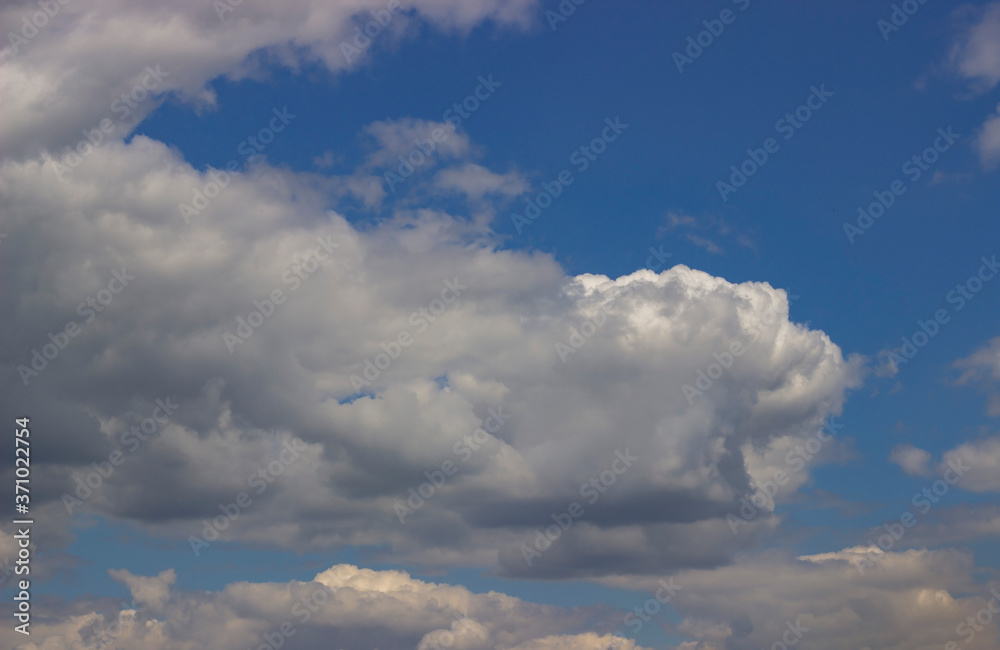 Obraz premium blue sky with clouds