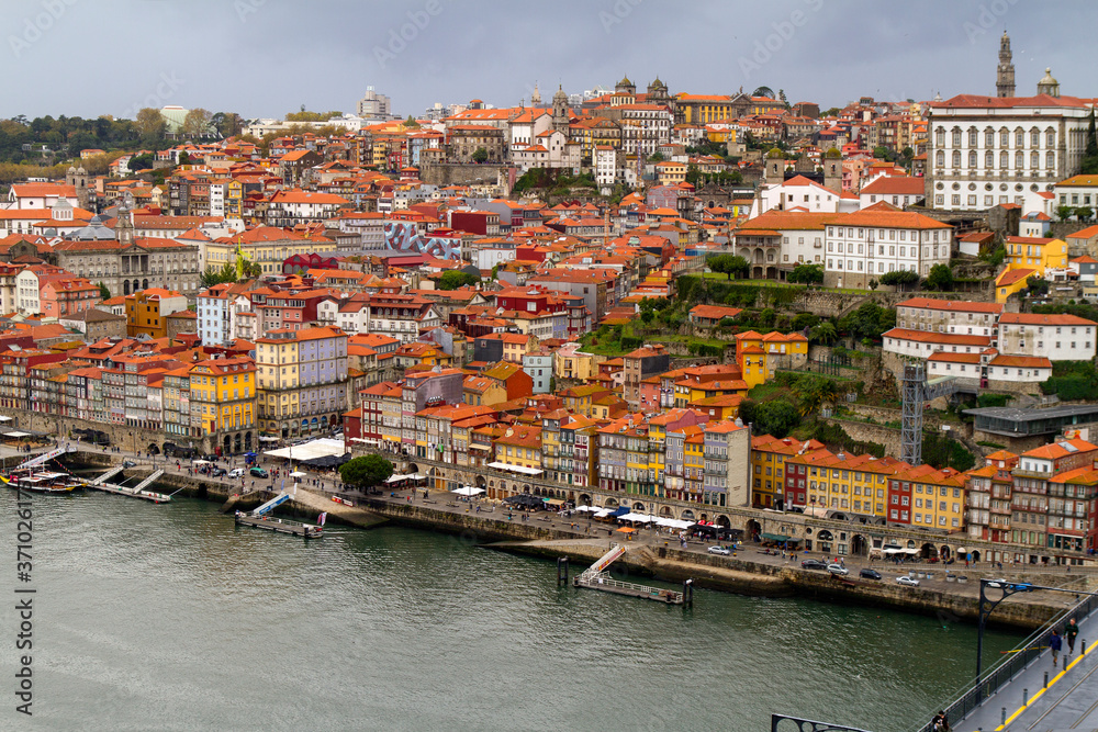 Ciudad de Oporto, pais de Portugal