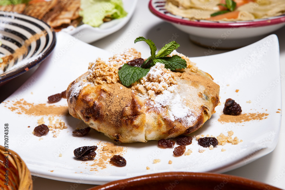 Pastilla with chicken Pastilla with chicken