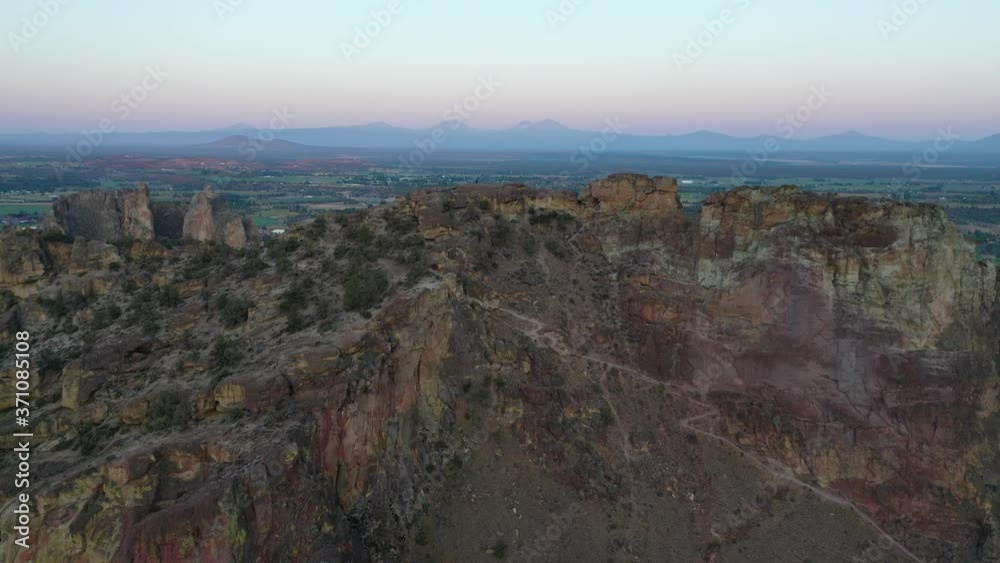 landscape, desert, rock, canyon, mountain, nature, sky, travel, mountains, red, stone, view, park, usa, cliff, hill, blue, rocks, tourism, beauty, national, scenic, valley, aerial, drone, bend, oregon landscape, desert, rock, canyon, mountain, nature, sky, travel, mountains, red, stone, view, park, usa, cliff, hill, blue, rocks, tourism, beauty, national, scenic, valley, aerial, drone, bend, oregon