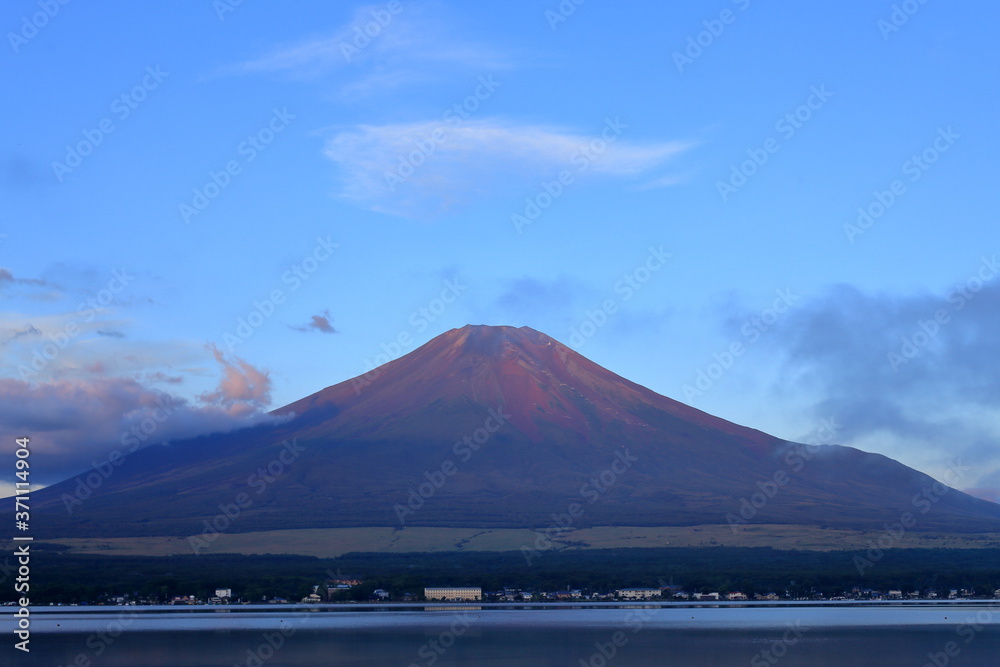 Mt.Fuji, when it has a red appearance
