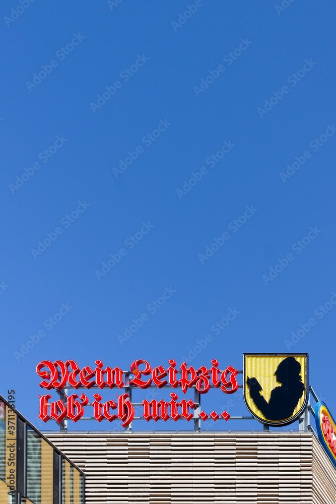 Leuchtwerbung in Leipzig
