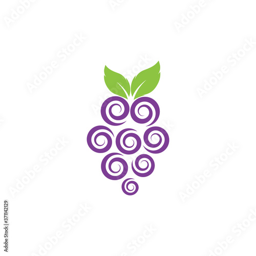 Grapes logo template vector icon illustration
