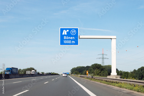 Autobahn 2, Ausfahrt 17, Bönen in Richtung Oberhausen © hkama