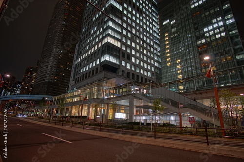 Night view of the business district in Tokyo Japan © Hirotsugu