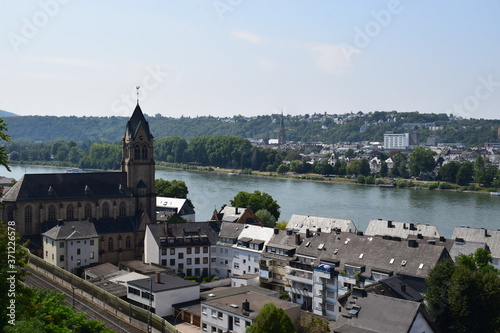 Blick über Koblenz-Pfaffendorf, Pfaffendorfer Kriche und den Rhein auf die Südstadt photo