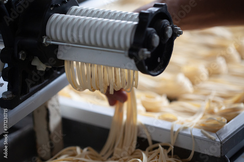 Produção de Talharim Cantina Italiana photo