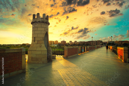 Torre del puente viejo de Badajoz