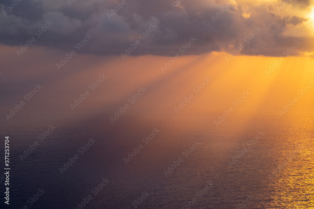 rayos divinos durante la puesta de sol, Sa Costera, Escorca, Mallorca, balearic islands, Spain