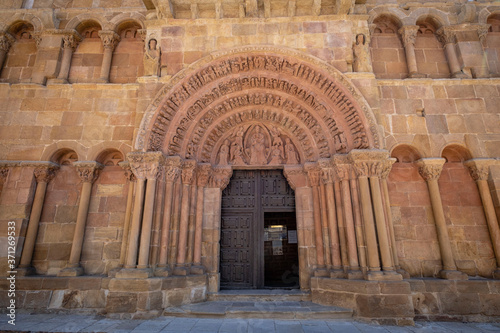 portada, Iglesia de Santo Domingo, Románico, siglo XII, Soria, Comunidad Autónoma de Castilla, Spain, Europe