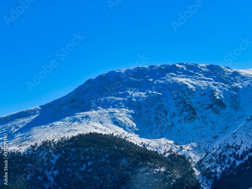 Mountains, roads and snows of Navacerrada © AGUSTIN