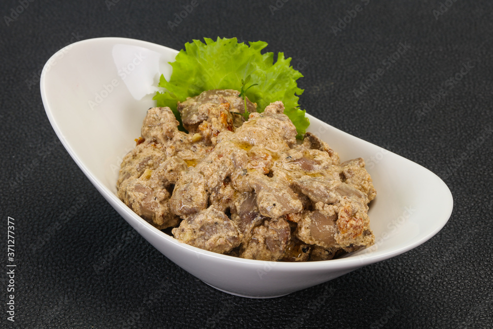 Chicken liver with cream and dry tomatoes Chicken liver with cream and dry tomatoes