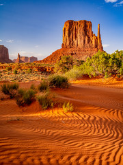 Crédence de cuisine Rouge Monument valley west mitten sunset sand ripples  © Scott Bufkin